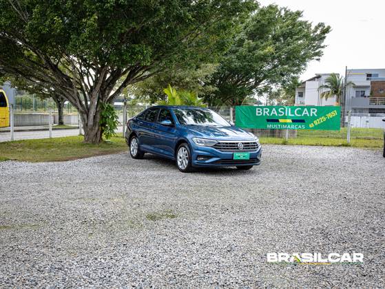 VOLKSWAGEN JETTA 1.4 16V TSI COMFORTLINE GASOLINA 4P TIPTRONIC VOLKSWAGEN JETTA 1.4 16V TSI COMFORTLINE GASOLINA 4P TIPTRONIC